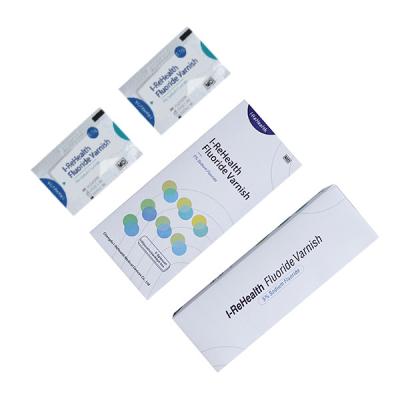 中国 0.5g 5% Sodium Fluoride Varnish For Sensitive And Orthodontic Demineralization 販売のため