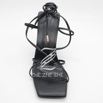 China Fashion trend spring/2022 summer new cross-strap strap-link roman sandals for women's fashion heel design niche chunky heels for sale