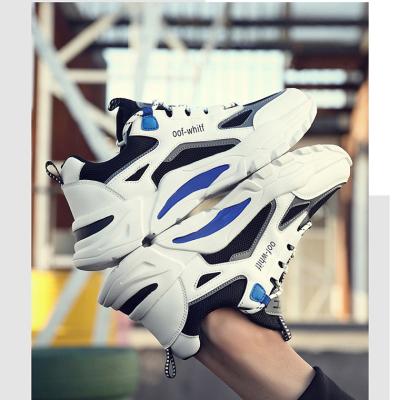 China Hot Man Mesh Eva Trainer Running Shoes Made From Factory Selling Light Weight 2022 In China Men's Designer Shoes Fashion Sneakers for sale