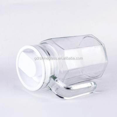 China Sustainable 0.5L Small High Quality Glass Drinking Water Jug / Juice And Milk Jug With Plastic Lid for sale