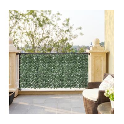 China Wholesale Easily Assembled Green XP-LB-2 Roll Garden Vine Fence 1*3m Long Ivy Hedge Leaf Privacy Screening For Balcony Decor for sale