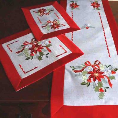 China Modern Eco-Friendly Decoration Embroidery Christmas Dining Tablecloth for sale