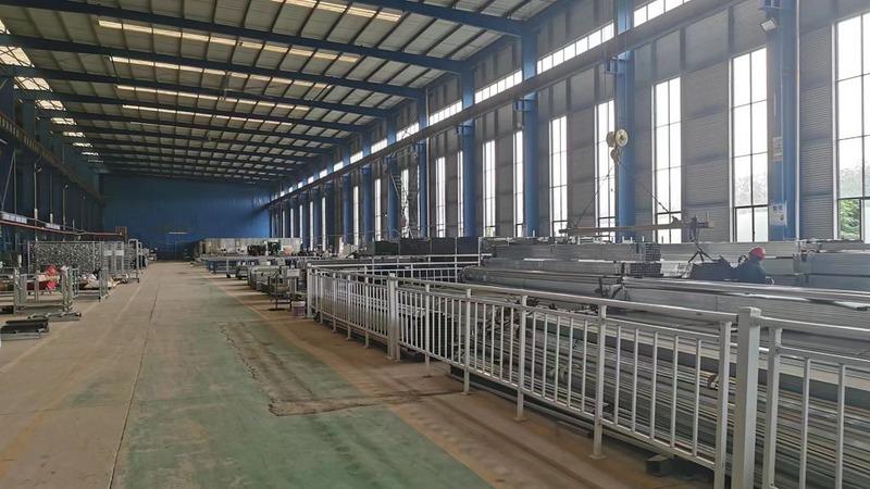 Verified China supplier - Xiangyang Huayu Zinc Steel Building Materials Co., Ltd.