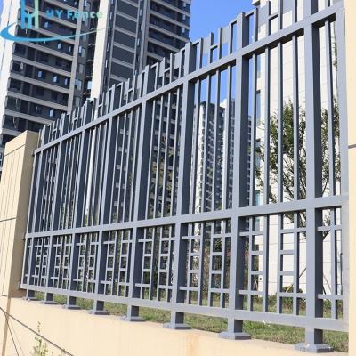 China Easily Assembled Wholesale Customized 6ftx8ft Black Metal Fence Rustproof Plated Iron Fence for sale