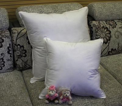 China 2cm - 4cm White Duck Feather Cotton Cushion Inserts Double Stitched Piping for Home / Hotel for sale