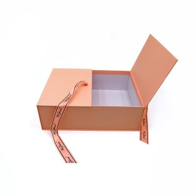 China Recycled Materials FocusBox Custom Printing Cardboard Paper Recyclable Double Door Opening Big Gift Box With Ribbon for sale