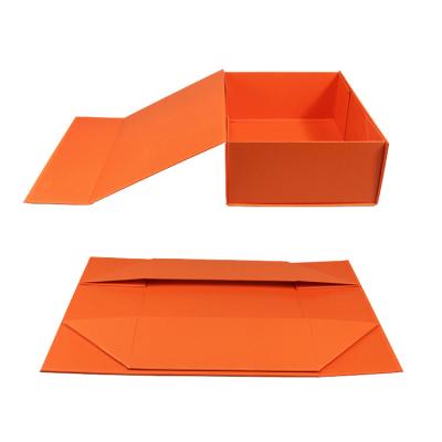 China Recycled Materials FocusBox Customized Boxes Package Magnetic Folding Foldable Flat Pack Cardboard Gift Box for sale