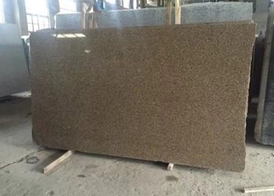 China 100m m G682 Garnet Granite Stone Slab Tiles de oro en venta