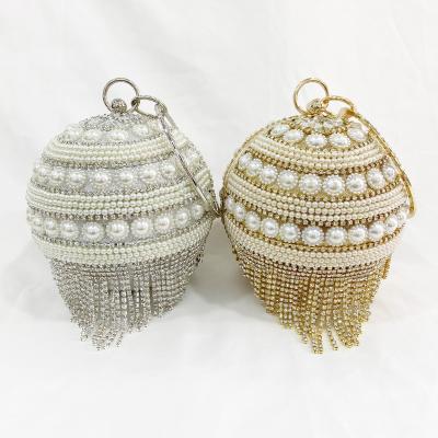 China Luxury Diamond Wedding Handbag Purse Rhinestone Wedding Party Bag Ladies Tassels Crystal Ball Shaped Evening Clutch Bag for sale