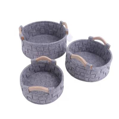 China Eco-friendly Felt Woven Desktop Storage Basket Office Storage Basket, Living Room Round Debris Storage Box for sale