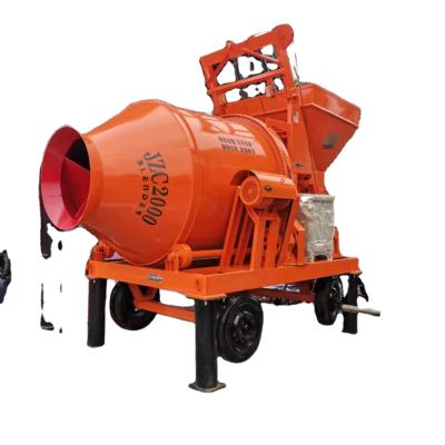 China Hotels 2000L Steel Concrete Mixer Machine Price Self Loading With Electric Pump Price Concrete Mixer for sale