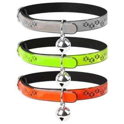 China Hot Selling Fashionalbe Paw Printed Pet Collar Reflective Cat Collar Collar With Small Bell for sale