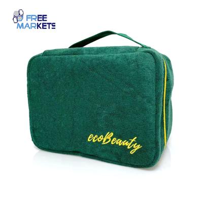 China Sustainable Fashion Cosmetic Towel Towel Storage Bags Custom Eco Friendly Rpet Makeup Bag for sale