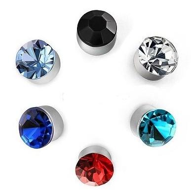 China Stainless Steel Rhinestone Magnetic Stud Earrings Stud Lip Piercing 5mm Magnetic Lip Piercing for sale