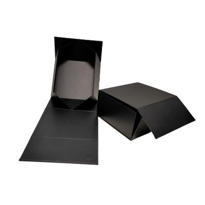 China Recycled Materials Custom Foldable Rigid Gift Box Paper Custom Printing Elegant Magnetic Cardboard Gift Box for sale