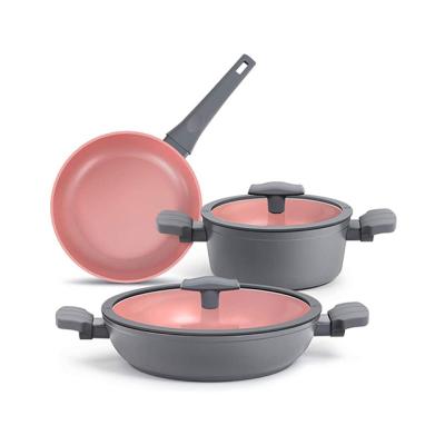 China 2021 family kitchen color can be customized aluminum non-stick kitchen cookware sets with silicone handle for sale