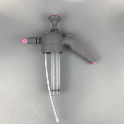 China 2l garden manual pressure sprayer trigger head for sale