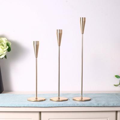 China Candlelight Decoration Candle Holders Metal Gold Candlesticks Romantic Wedding Set of 3 Taper Brass Stand for sale