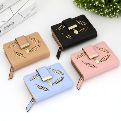 China Waterproof Mini Wallet Folding PU Leather Bag Women Short Wallet Ladies New Coin Purse With Material Leaf Pendant for sale