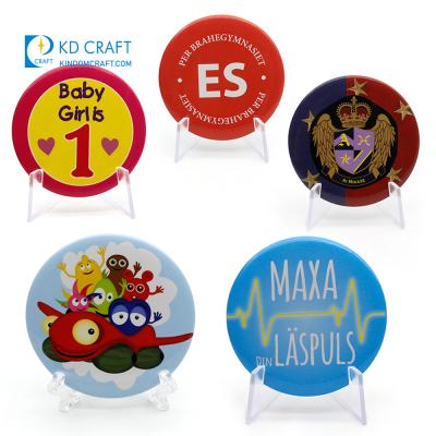 China Cheap Custom Reflective School Name Resin Printing Tinplate Metal 3D Items Magnetic Button Badge for sale