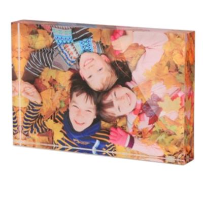 China Long Plexiglass Printing Kids Durable High Clear Custom Photo Art UV Acrylic Prints for sale