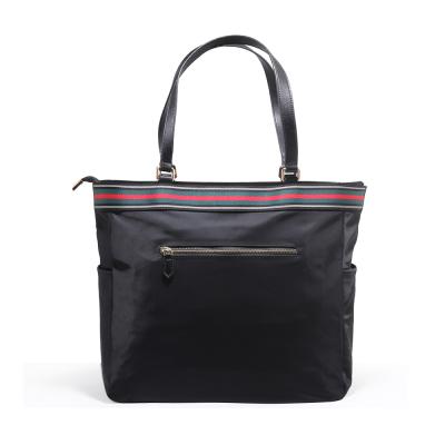 China OEM Convenient High Quality Tote Bag With Women Fashion Street And Office Convenient Customized Nylon Handbag for sale