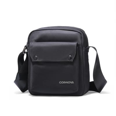 China 2020 High Quality Water Resistant Body Bag Messenger Chest Bag Single Cross Shoulder Bag For Men for sale