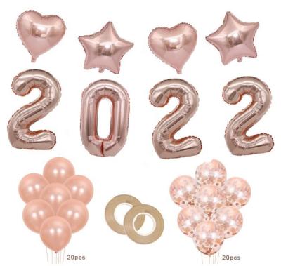 China New Trends Latex Heart Foil Confetti Balloon Rose Gold 2022 Happy New Year Foil Number Balloon Decoration for sale