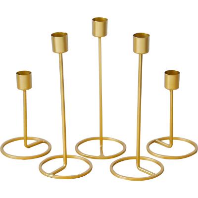 China Creative Home Gold Candlestick Holder Elegent Decoration Iron Metal Candlestick Candle Holders for sale