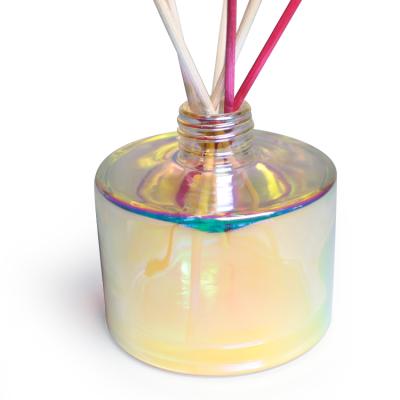 China Personal Care Wholesales Excellent Iridescent Designed Ion Plating Reed Diffuser Bottle for sale