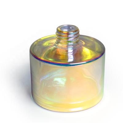 China Custom Unique Iridescent Personal Care Wholesales Home Decoration Diffuser Bottle With Lid for sale