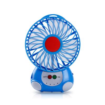 China Wholesale Chinese Hotel Products 5V USB Charging Fan Including Battery for sale