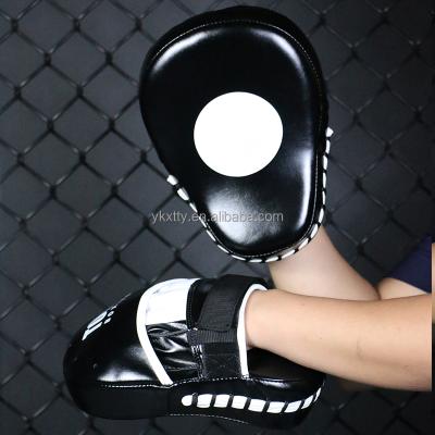 China 100pcs 2pcs/lot target hand Muttahida Majlis-e-Amal focus punch protection boxing gloves factory wholesale gloves factory direct sale for sale