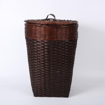 China Jialan Log Bucket Chip Woven Laundry Storage Storage Wicker Basket With Lid for sale