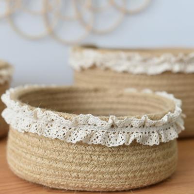 China Jialan Lace Portable Circular Basket Flower Stocked Border Basket for sale