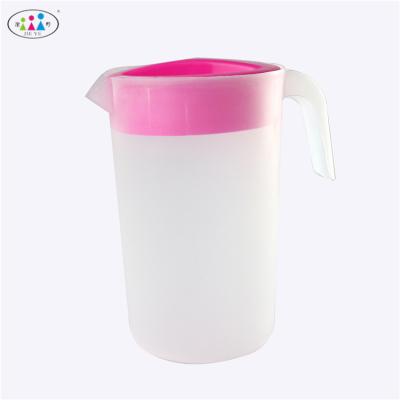 China Viable Sleek Mold Shape Water Travel Jug Plastic Kettle Pitcher for sale