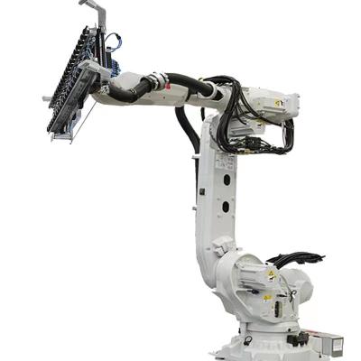 China New 6 Axis Industrial Robots IRB 6700  payload 300KG  reach 2.7m Used For Material Handling  and  Assembly for sale