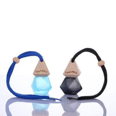 China Chemical Mini Car Air Freshener Hanging Perfume Perfume Diffuser Empty Glass Bottle for sale