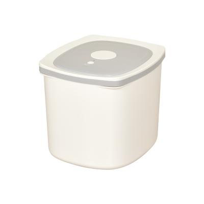 China Confirmed Pakeway Evacuation Pet Food Container - USB Power Pursuit for sale