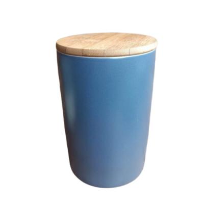 China Sustainable Wholesale Nordic Style Matt Design Tall Ceramic Stoneware Canister With Or Without Bamboo Lid for sale