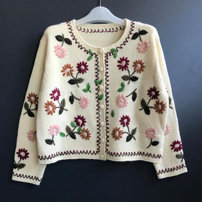 China Keep warm factory custom autumn and winter warm hand crochet female hand embroider slim sweater female for sale