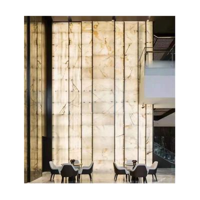 China Modern Translucent Onyx Wall Panel Backlit White Onyx With Gold Veins for sale