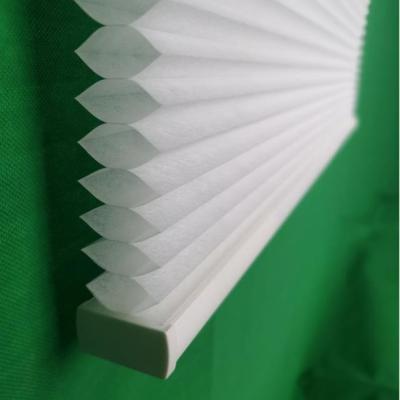 China Temporary Custom Honeycomb Shade In Minimalist Basic Curtain Pane Folds Warm for sale