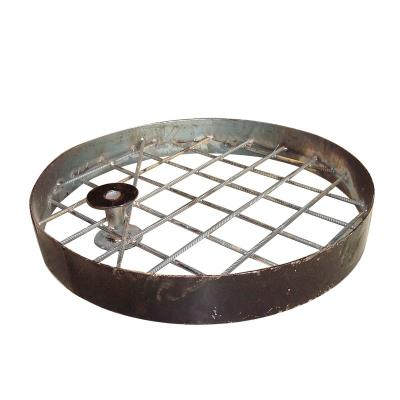 China Carports GUESS Square Malleable Cast Iron Well Manhole Cover En124 D400 Iron Cover for sale