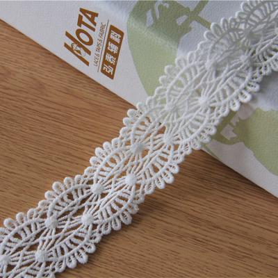 China Sustainable Lace Embroidery Hot Sale White Trimming Lace for sale