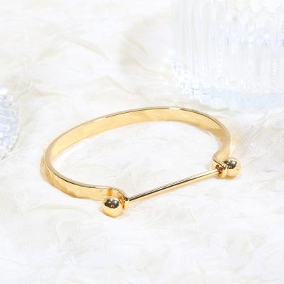 China 2022 Ba opening gold fashion bangles bracelet custom made high quality trendy factory made FASHIONABLE bracelet fat women jewelry for sale