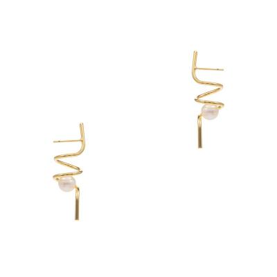 China CLASSIC 2022 Fashion Gold Plated Pearl Spiral Geometric Irregular Stud Earrings For Women Jewelry for sale