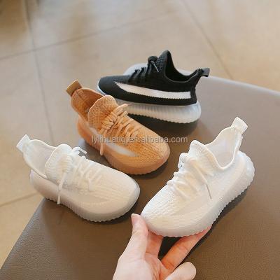 China New Yeezy Girls Boys Shoes Lightweight Children's Sports Casual Breathable Baby Shoes White Mesh Shoes for sale