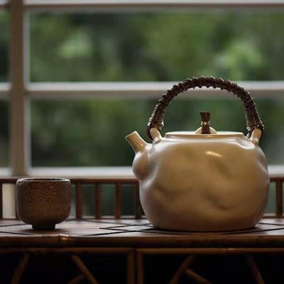 China WITH LID Tingyun Style Teapot Handmade Boiled Teapot Old Rock Soda Soda Luster Old Chinese Ancient Rock Mud Handmade Boiled Teapot for sale