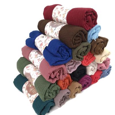 China Modest Muslimah Styling Small Size Cotton And Jilbabs Scarf Four Sides Beard Long Scarf Lady Ethnic Pleated Canvas Scarf for sale